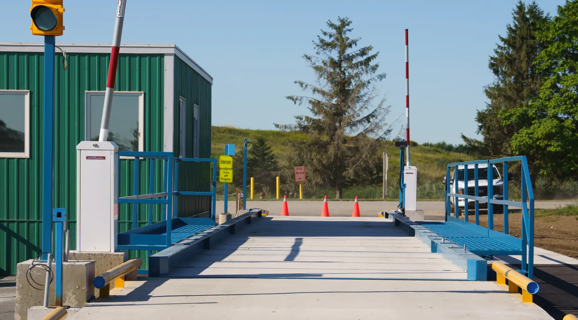 tuff-deck-concreteflet-features